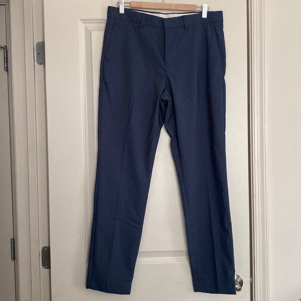 H & M slim fit men’s suit pants 33R